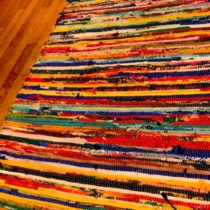 Color rug